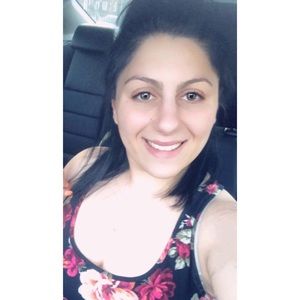 Meet your Posher, Jillian